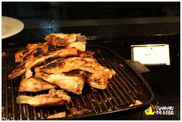 欣葉日本料理(館前店):台北中正區|近台北車站晚餐時段各式料理吃到飽『欣葉日本料理』 生魚片 牛排 烤魚下巴 螃蟹 國民旅遊卡 推薦 好吃 餐廳 聚餐