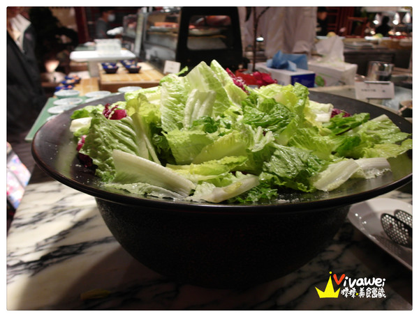 欣葉日本料理(館前店):台北中正區|近台北車站晚餐時段各式料理吃到飽『欣葉日本料理』 生魚片 牛排 烤魚下巴 螃蟹 國民旅遊卡 推薦 好吃 餐廳 聚餐