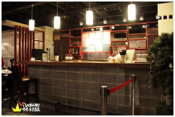 欣葉日本料理(館前店):台北中正區|近台北車站晚餐時段各式料理吃到飽『欣葉日本料理』 生魚片 牛排 烤魚下巴 螃蟹 國民旅遊卡 推薦 好吃 餐廳 聚餐