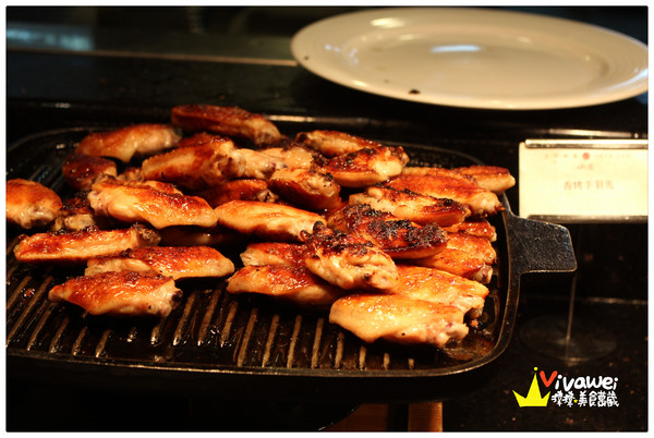 欣葉日本料理(館前店):台北中正區|近台北車站晚餐時段各式料理吃到飽『欣葉日本料理』 生魚片 牛排 烤魚下巴 螃蟹 國民旅遊卡 推薦 好吃 餐廳 聚餐