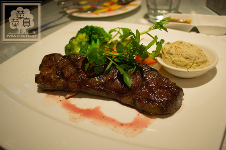 安格斯碳烤牛排