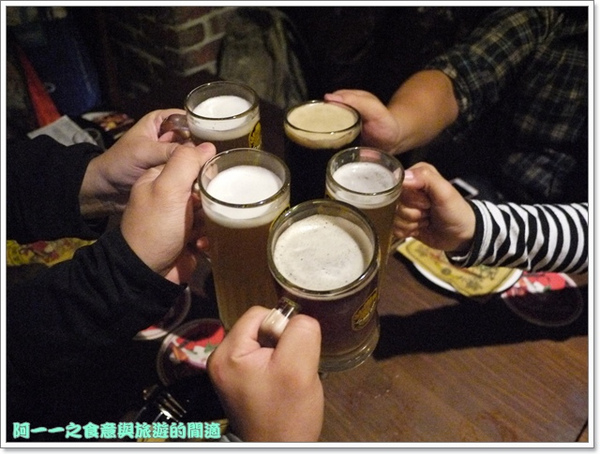 金色三麥(誠品信義店):台北信義 金色三麥(台北誠品酒窖店)~耶誕火雞啤酒大餐