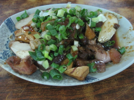 老牌牛肉拉麵大王：極品滷味～城中市場 [ 老牌牛肉拉麵大王 ]