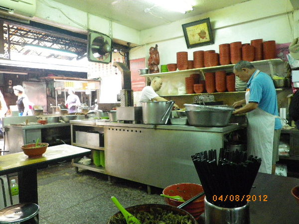 老牌牛肉拉麵大王:排骨拉麵-我的新寵˙滷牛筋-我的舊愛