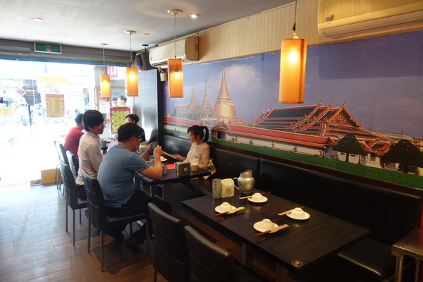 曼德樂:(胖樺食記)公館商圈經濟實惠泰式料理「曼德樂」,口味還有進步的空間/商業午餐/汀洲路/台灣大學