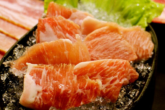 宮綺火鍋：【羽諾食記】宮綺308昆布鍋~公館捷運站美食●精緻鍋物●食材嚴選