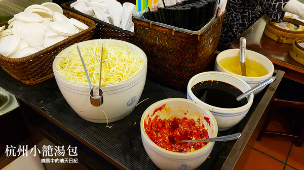 杭州小籠湯包(一店)：【台北|杭州小籠湯包】汁多味美不輸星級名店的小資好選擇