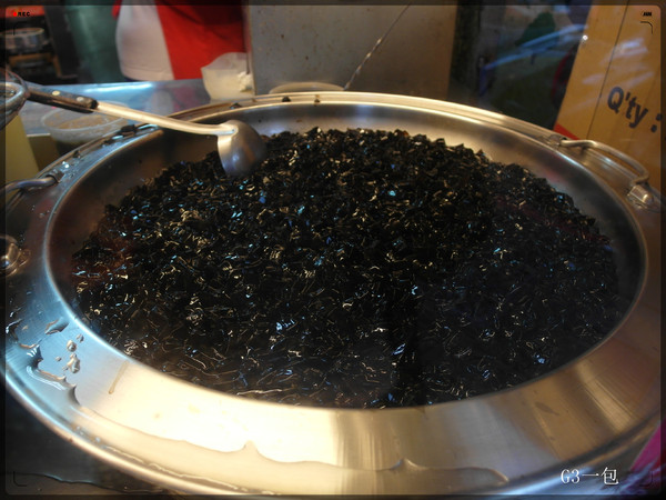 陳三鼎黑糖粉圓鮮奶專賣店(原青蛙撞奶):公館商圈超級排隊飲料店-『陳三鼎黑糖粉圓鮮奶專賣店』