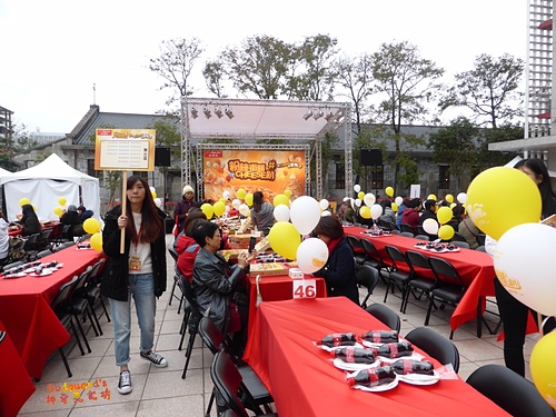 必勝客 Pizza Hut：(食記)[必勝客Pizza Hut](文末抽獎!!!)粉絲街頭cheese趴~皇家起司7重奏