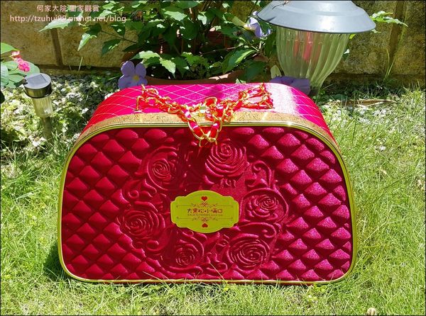 玫瑰花園喜餅 05.jpg