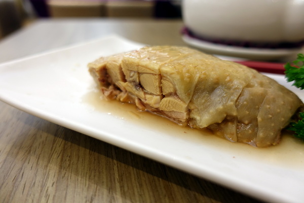 蘇杭餐廳(濟南店)：(胖樺食記)濟南路美食/台灣大學校友會館「蘇杭餐廳」/道地上海桌菜適合多人來訪/捷運善導寺/台北車站