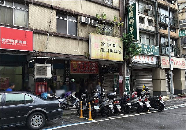 16092613287_e3c28524c6_o