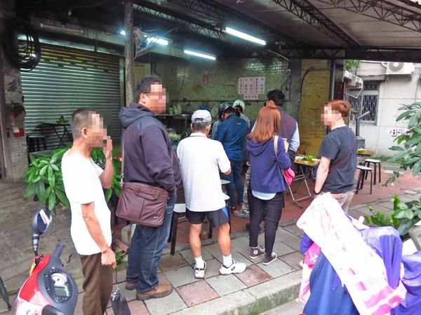 【台北美食】同安街麵線羹-非用餐時間也要排隊的隱藏版美食