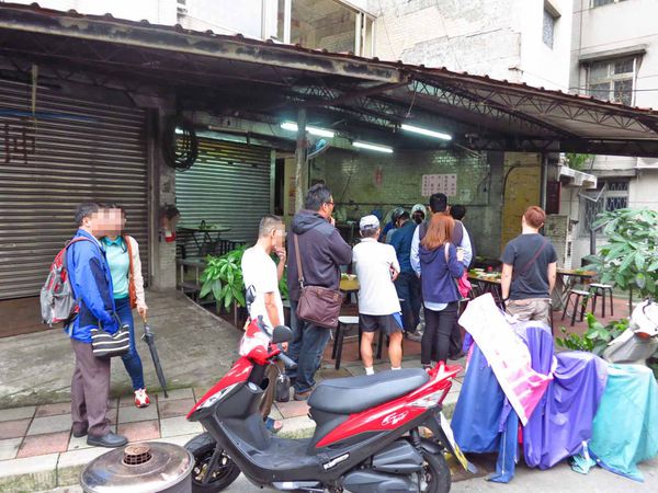 【台北美食】同安街麵線羹-非用餐時間也要排隊的隱藏版美食