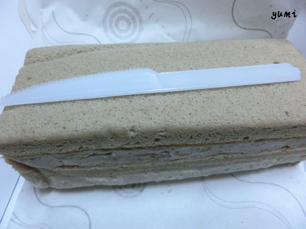 香帥蛋糕(台北店)：【台北食記♥ 伴手禮】超綿密!純正芋頭製作的雙層芋泥蛋糕@香帥蛋糕