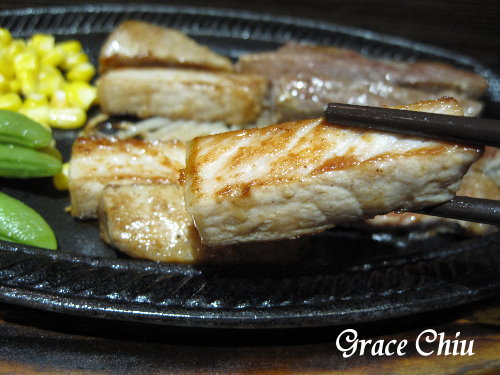 鬥牛士牛肉麵~鐵板豬排