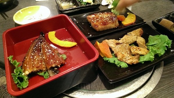 季滿屋日本料理店:《台北。景美站》季滿屋日式料理