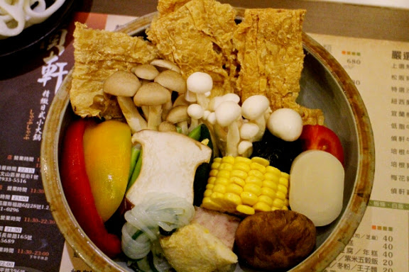 偵軒日式精緻小火鍋：【羽諾食記】偵軒精緻日式小火鍋●萬隆店●萬隆捷運站美食