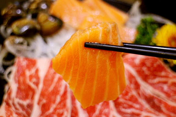 偵軒日式精緻小火鍋：【羽諾食記】偵軒精緻日式小火鍋●萬隆店●萬隆捷運站美食