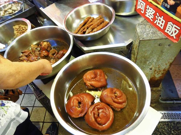 【台北萬華美食】阿婆油飯-食尚玩家推薦40年老店