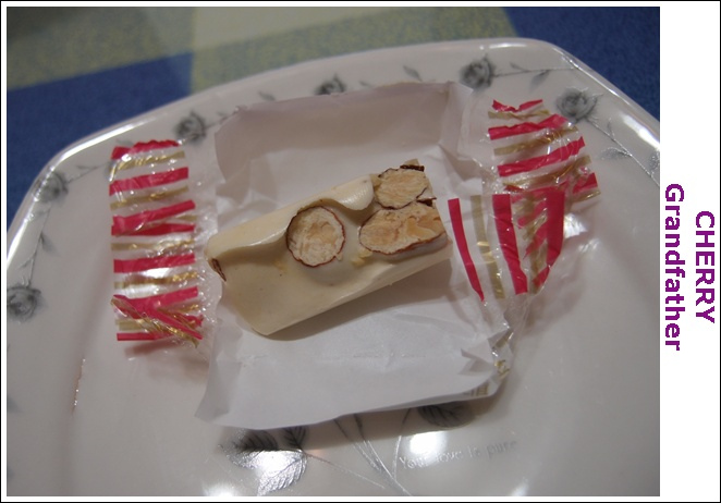 櫻桃爺爺-牛軋糖