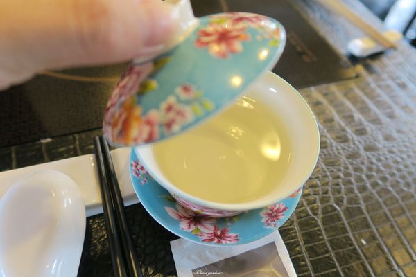 青山食藝料理餐廳：[宜蘭無菜單饗宴] 宜蘭 青山食藝 ~美味與視覺的饗宴，服務也一流[文末抽飯店餐券]