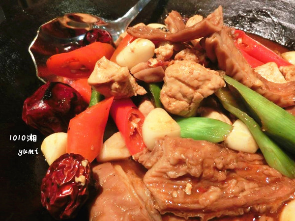 1010湘(台中勤美店):【愛評口碑券♥第四十五彈】鮮香麻辣的湖南菜美味@1010湘(台中勤美店)