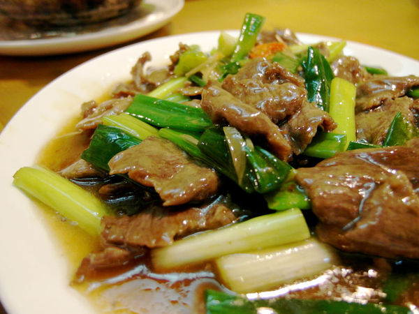 水簾餐飲店：【信義】水簾。總是會想念的好味道。異於常人的外表卻有著溫暖的心。