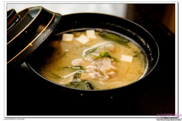 心月懷石料理:【台北日本料理】☼心月懷石料理☼精緻如藝術品般的料理/隱身於辦公大樓裡高級料理/101大樓附近