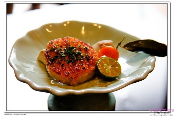 心月懷石料理:【台北日本料理】☼心月懷石料理☼精緻如藝術品般的料理/隱身於辦公大樓裡高級料理/101大樓附近