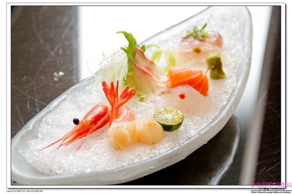 心月懷石料理:【台北日本料理】☼心月懷石料理☼精緻如藝術品般的料理/隱身於辦公大樓裡高級料理/101大樓附近