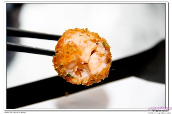 心月懷石料理:【台北日本料理】☼心月懷石料理☼精緻如藝術品般的料理/隱身於辦公大樓裡高級料理/101大樓附近