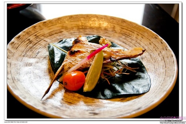 心月懷石料理:【台北日本料理】☼心月懷石料理☼精緻如藝術品般的料理/隱身於辦公大樓裡高級料理/101大樓附近