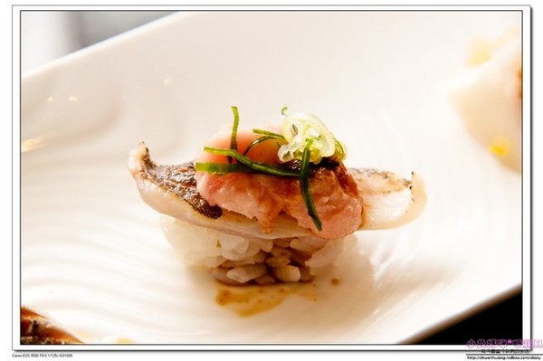 心月懷石料理:【台北日本料理】☼心月懷石料理☼精緻如藝術品般的料理/隱身於辦公大樓裡高級料理/101大樓附近