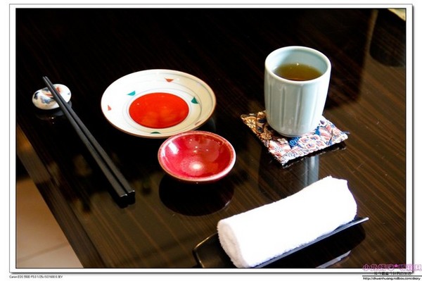 心月懷石料理:【台北日本料理】☼心月懷石料理☼精緻如藝術品般的料理/隱身於辦公大樓裡高級料理/101大樓附近