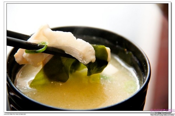 心月懷石料理:【台北日本料理】☼心月懷石料理☼精緻如藝術品般的料理/隱身於辦公大樓裡高級料理/101大樓附近