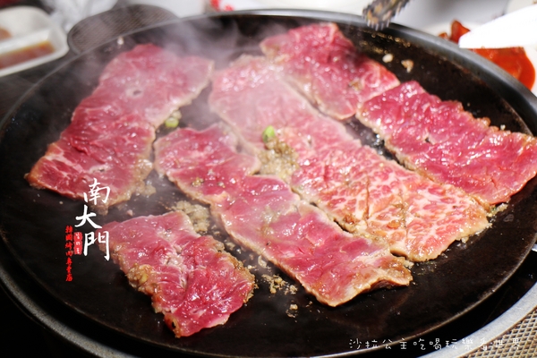 南大門韓國烤肉專賣店:食尚玩家介紹『南大門韓國烤肉專賣店』中山老店/林森北/七條通/宵夜