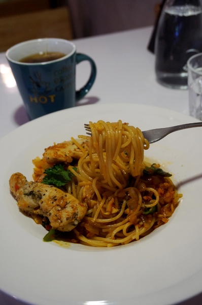 MGF PASTA 麵工坊(市府店)：[市府] MGF PASTA 麵工坊：商業午餐分享