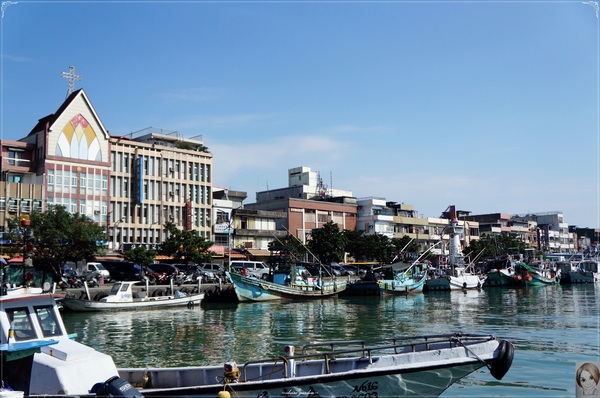 南方澳漁港：[攝影小旅行]宜蘭 南方澳漁港~漁港也有異國fu喔