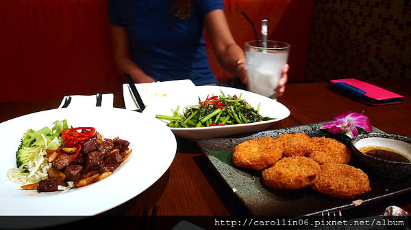 Lacuz新泰食(信義寶麗店):【食記】價格頗一般的《Lacuz 泰式料理》BELLAVITA店