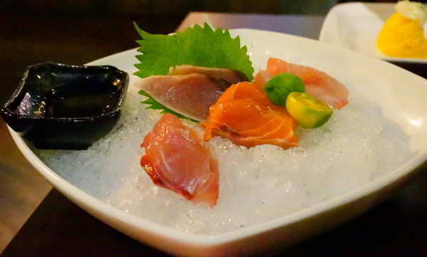 食藝 日式創意料理&涮涮鍋:【台北.信義區】食藝-『美學藝術風.精緻涮涮鍋』