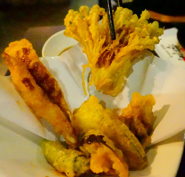 食藝 日式創意料理&涮涮鍋:【台北.信義區】食藝-『美學藝術風.精緻涮涮鍋』