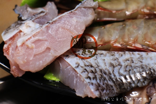 柳村一品鍋:一個人也能吃的鴛鴦鍋『柳村一品鍋』信義火鍋/涮涮鍋/捷運永春站