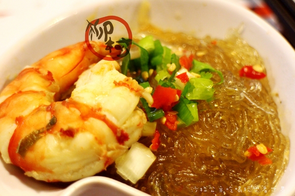 柳村一品鍋:一個人也能吃的鴛鴦鍋『柳村一品鍋』信義火鍋/涮涮鍋/捷運永春站