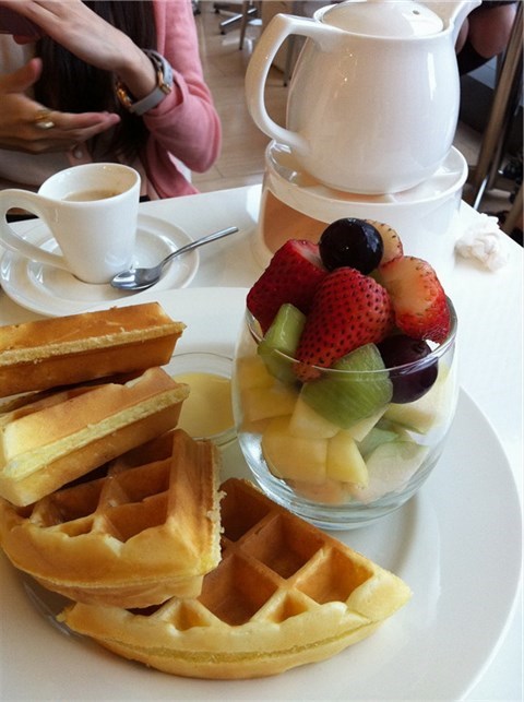 鮮果鬆餅.水果茶 - 信義區的美人塾Café)