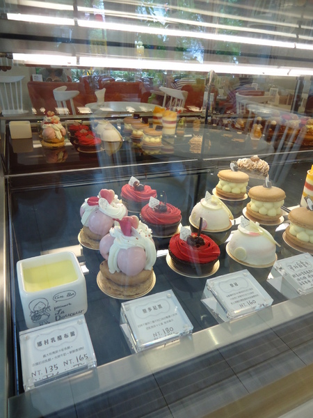 品悅糖法式甜品專賣(大安店):【台北下午茶】超夢幻的公主風下午茶~品悅糖法式甜品專賣/大安店