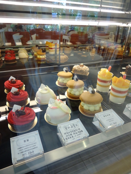 品悅糖法式甜品專賣(大安店):【台北下午茶】超夢幻的公主風下午茶~品悅糖法式甜品專賣/大安店