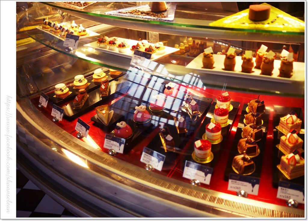 大衣 大遠百 267.jpg