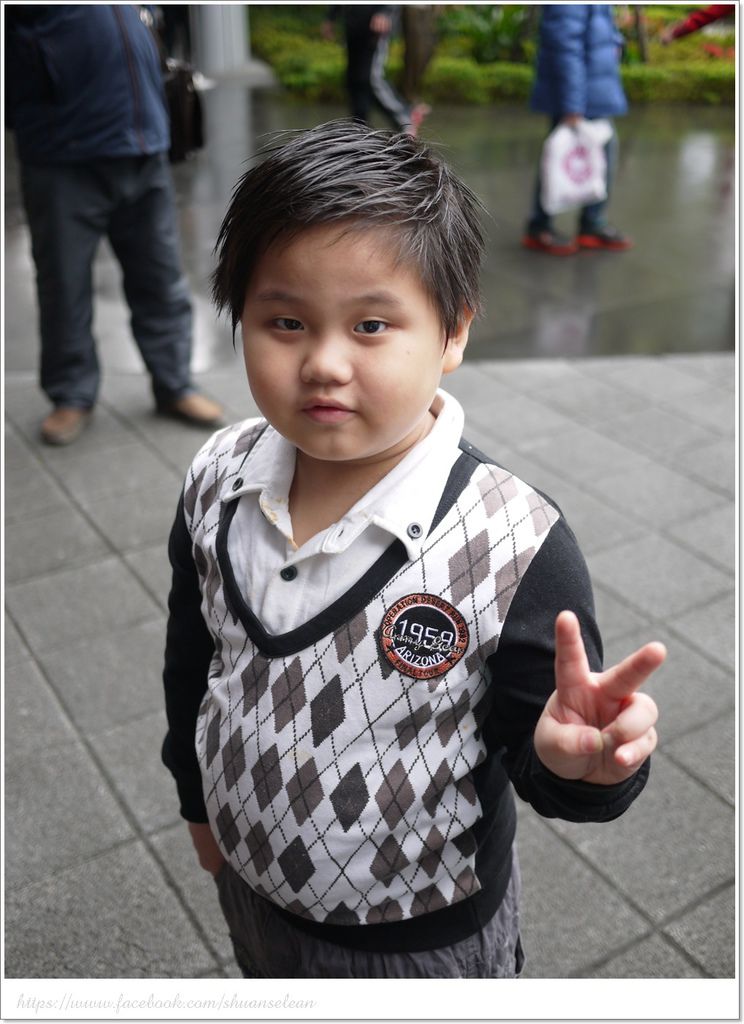 大衣 大遠百 176.jpg