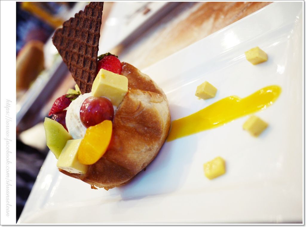 大衣 大遠百 332.jpg